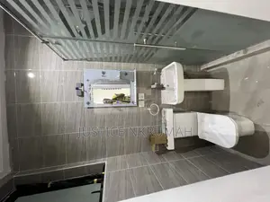2bdrm Apartment in Mr Justice Estate, Bortiano for rent