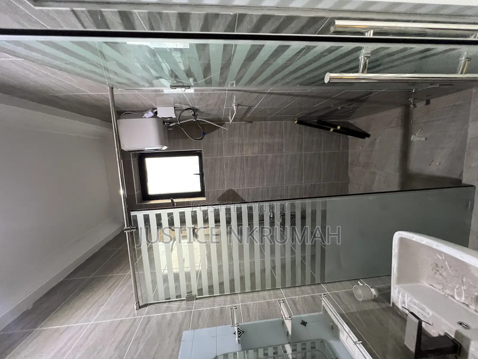2bdrm Apartment in Mr Justice Estate, Bortiano for rent