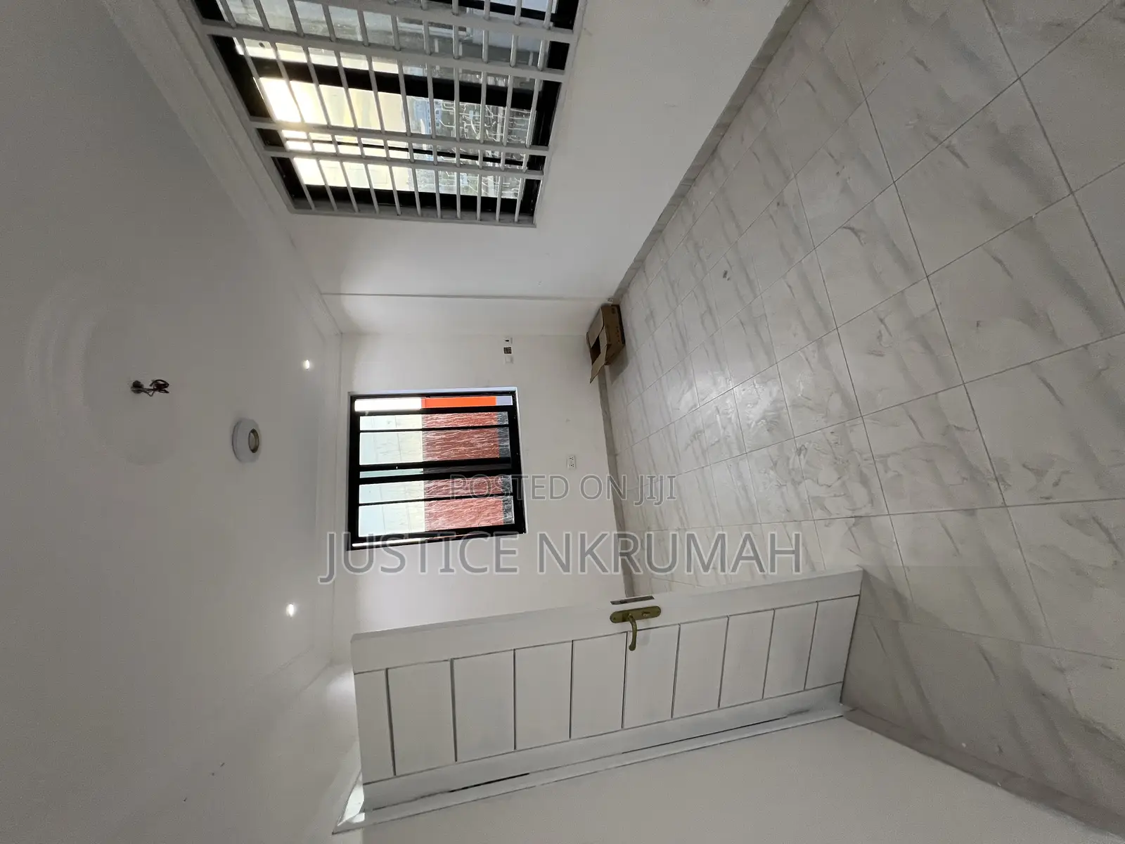 2bdrm Apartment in Mr Justice Estate, Bortiano for rent