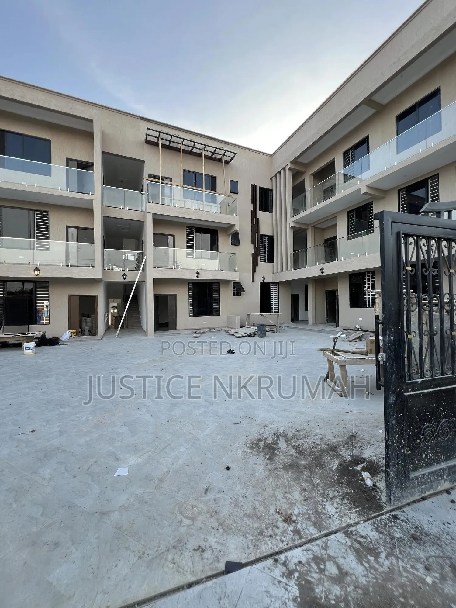 1bdrm Apartment in Mr Justice Estate, Bortiano for rent