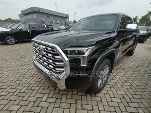 Toyota Tundra Platinum CrewMax 6.5' Bed 2024 Black