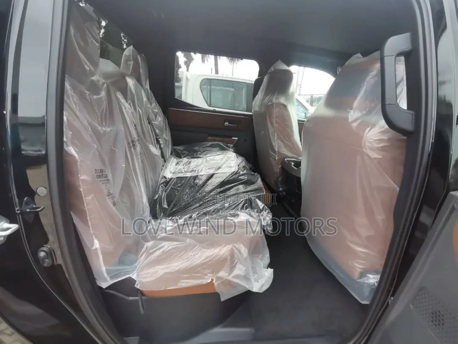 Toyota Tundra Platinum CrewMax 6.5' Bed 2024 Black