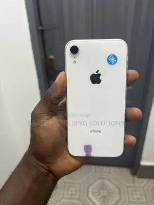 Apple iPhone XR 128 GB White