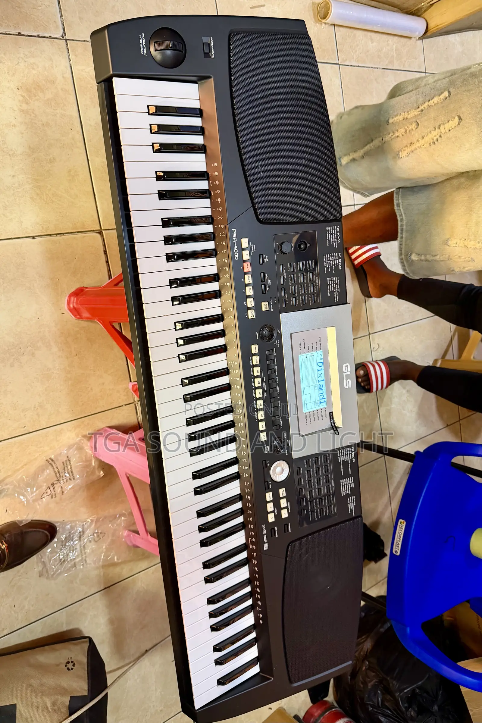 Gls Psr4000 61-keys Professional Keyboard
