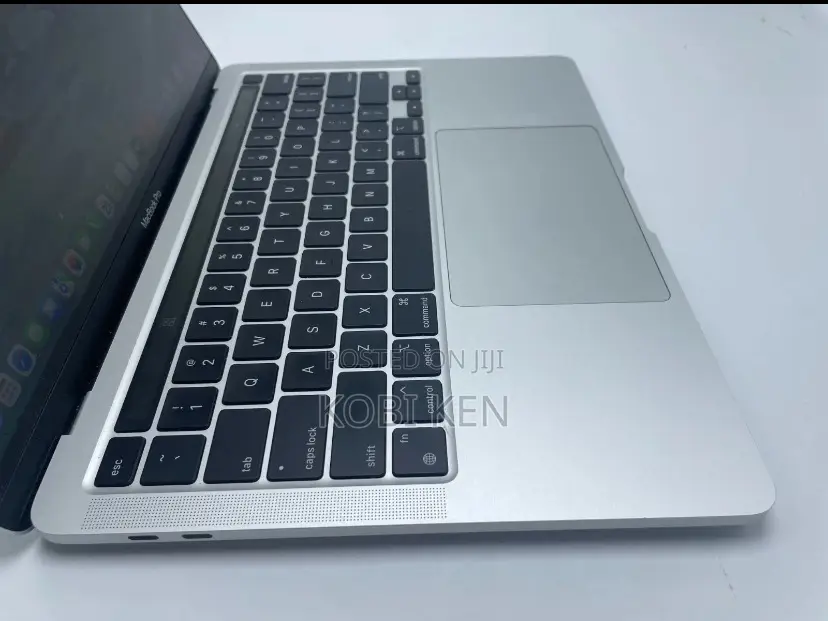 Laptop Apple MacBook Pro 2020 16GB Apple M1 SSD 512GB