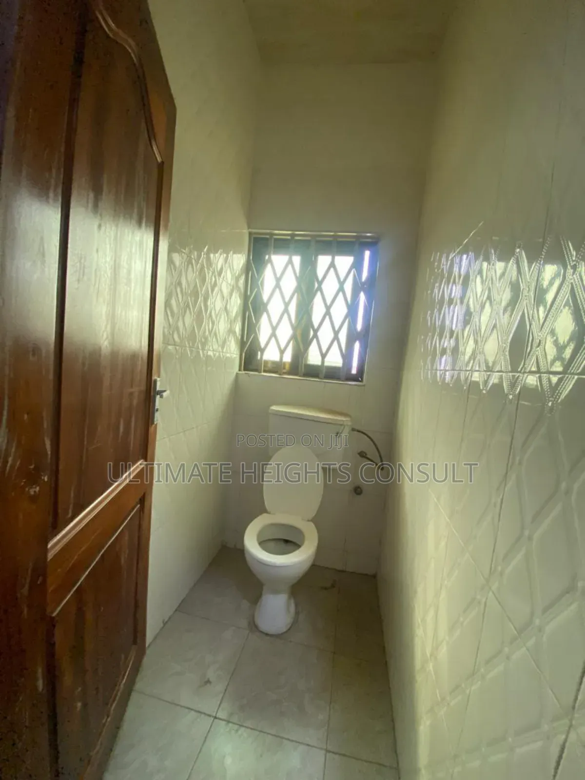 2bdrm Apartment in Kata, Kwashieman for rent
