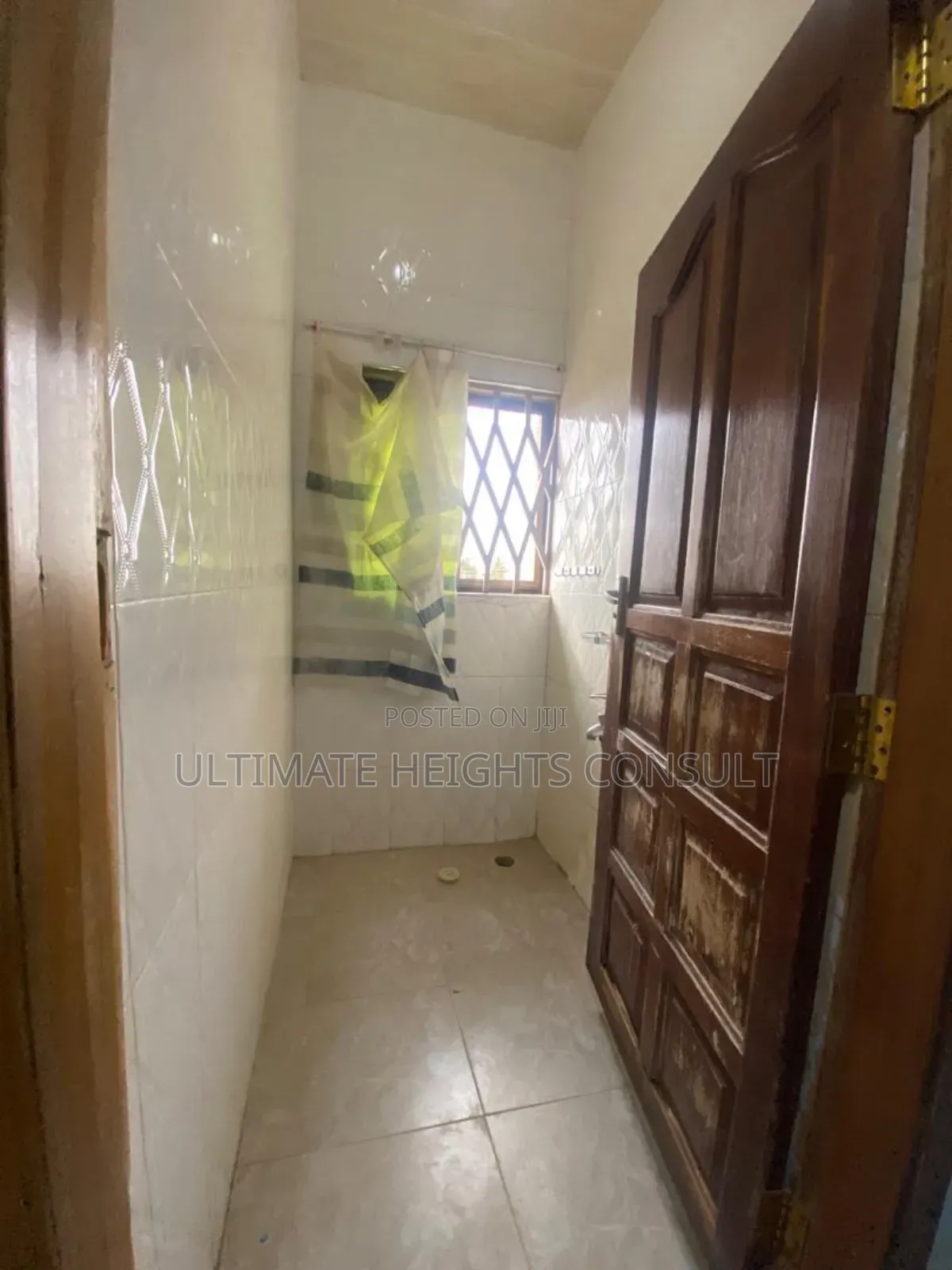 2bdrm Apartment in Kata, Kwashieman for rent