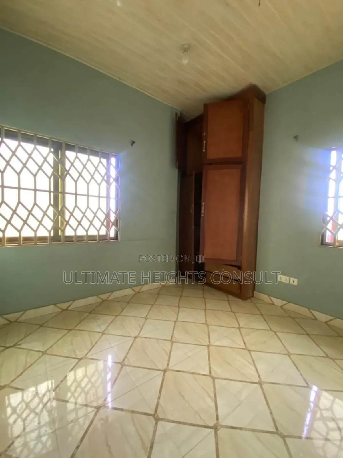 2bdrm Apartment in Kata, Kwashieman for rent