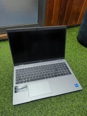 Laptop Dell Latitude 5520 8GB Intel Core i5 SSD 256GB
