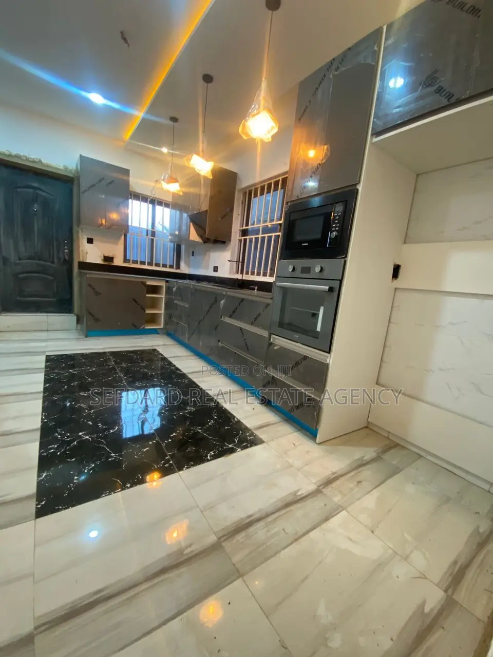 3bdrm House in Adenta for sale