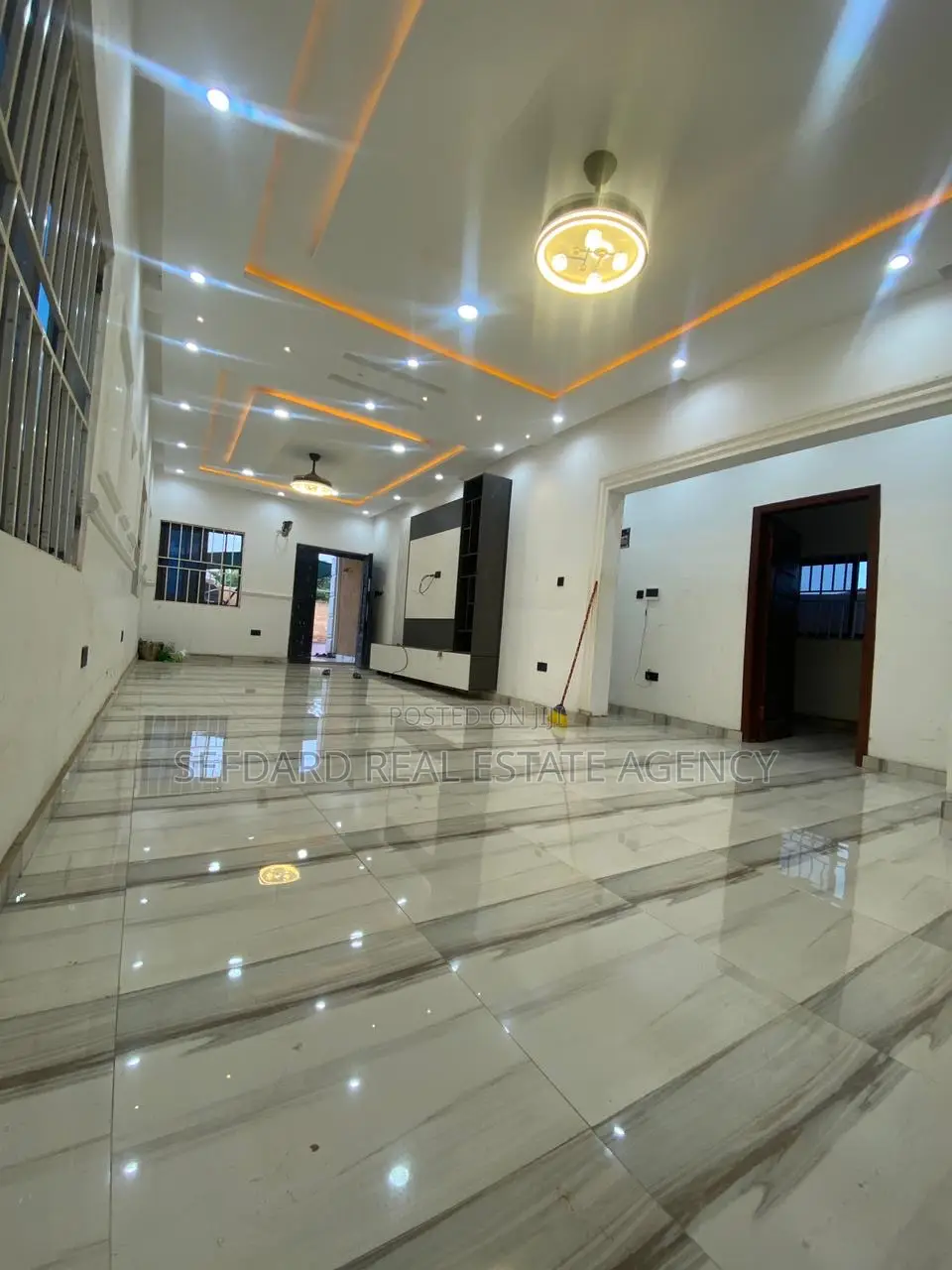3bdrm House in Adenta for sale