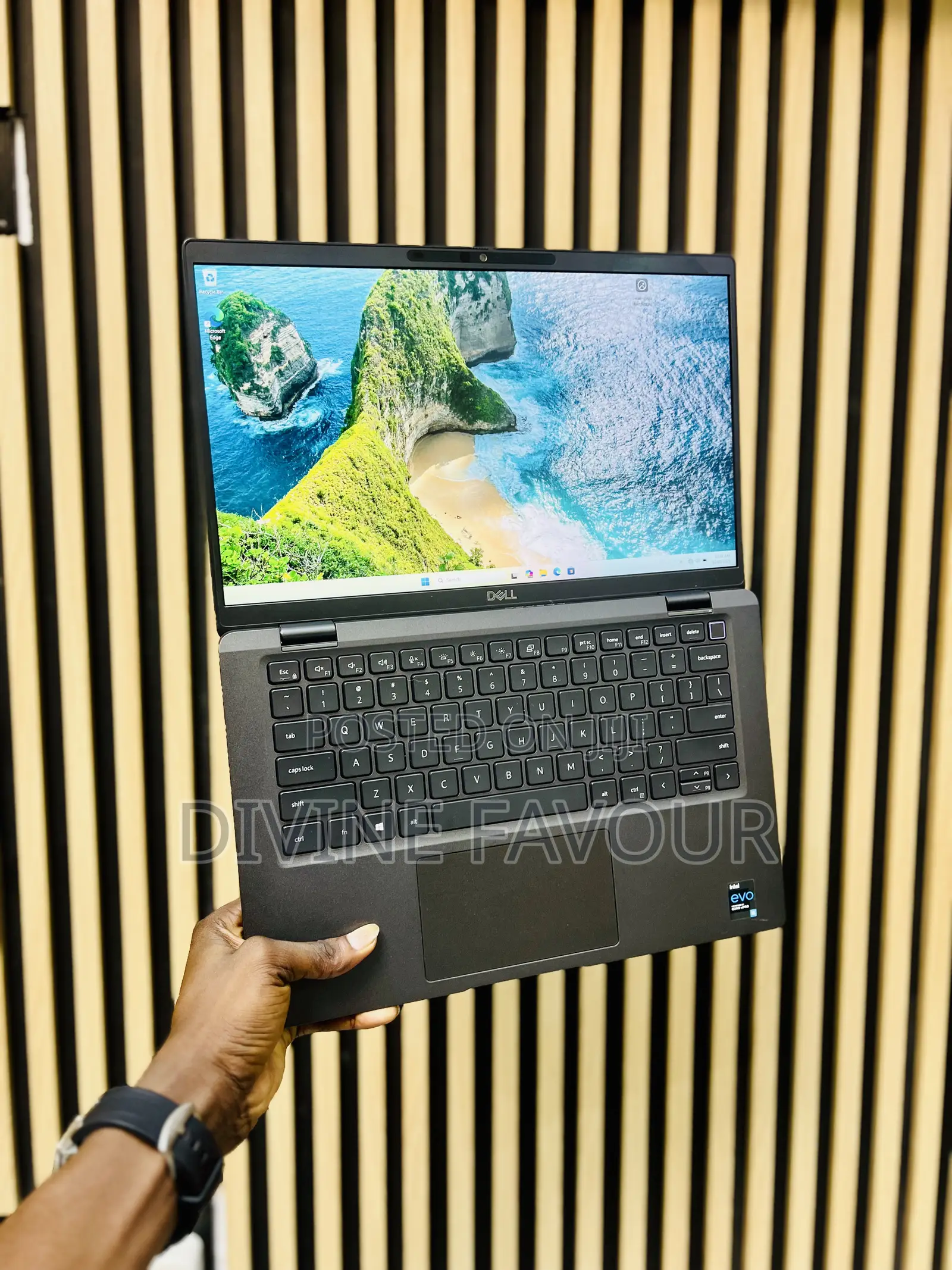 Laptop Dell Latitude 7420 16GB Intel Core i5 SSD 256GB