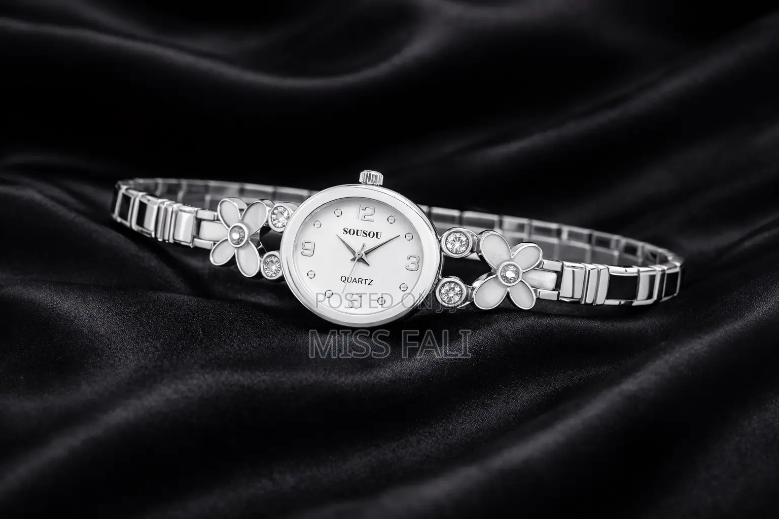 Blossom Pearl Watch