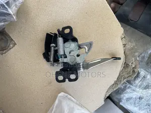 Toyota Rav4 2019-2023 Boot Lock Available