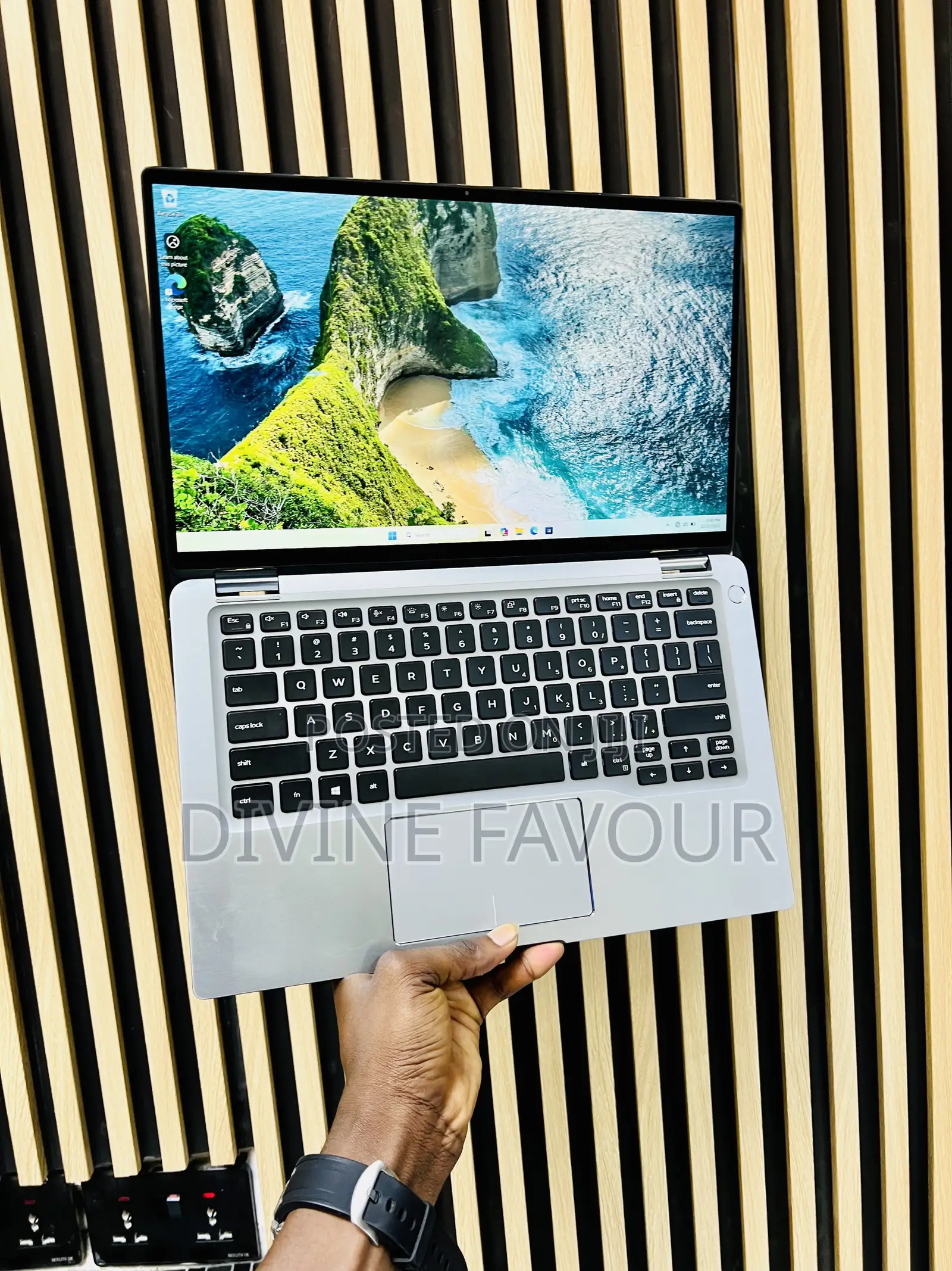 Laptop Dell Latitude 7400 16GB Intel Core i5 SSD 256GB