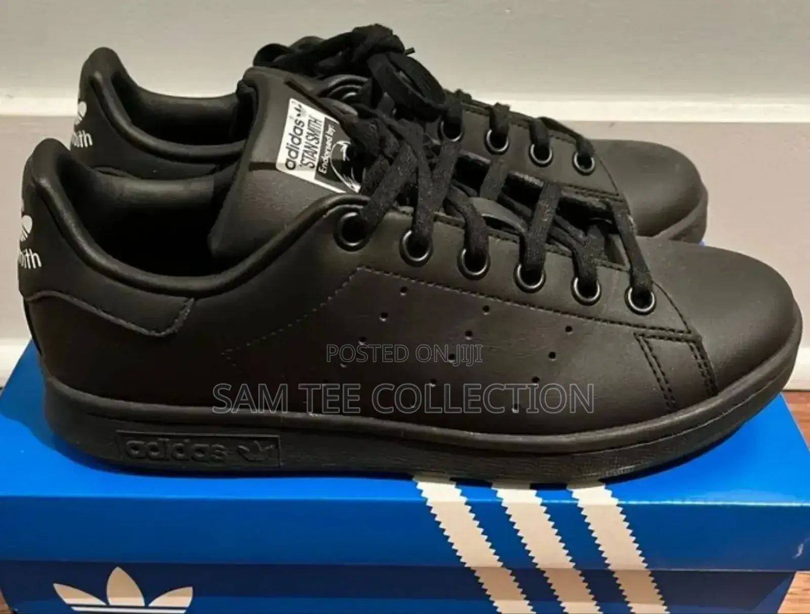 Original Adidas Stan Smith Black and White