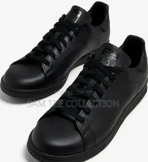 Original Adidas Stan Smith Black and White