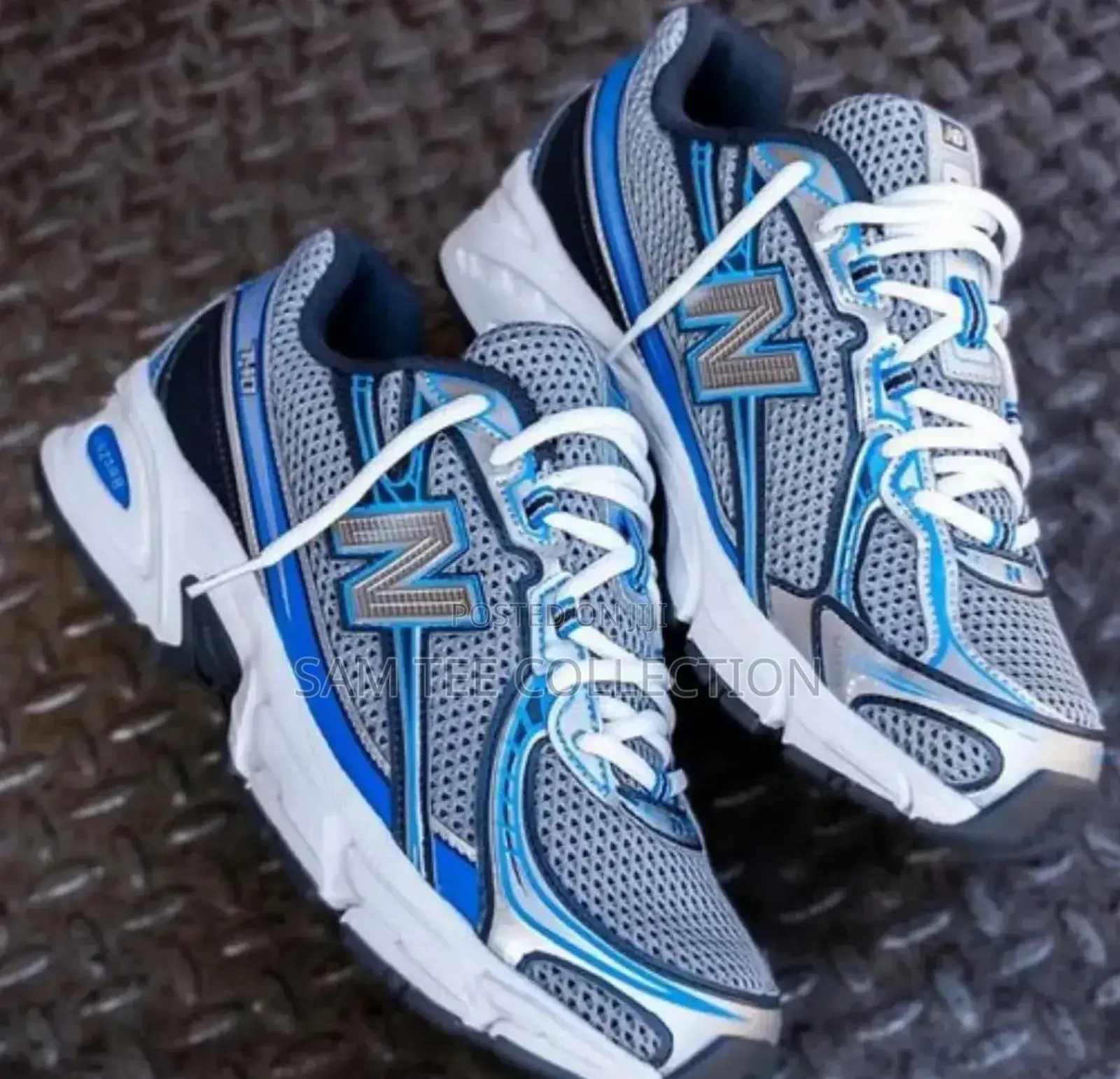 New Balance 740