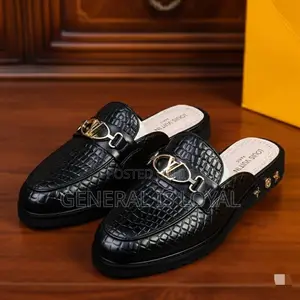 Louis Vuitton Black Leather Halfshoe