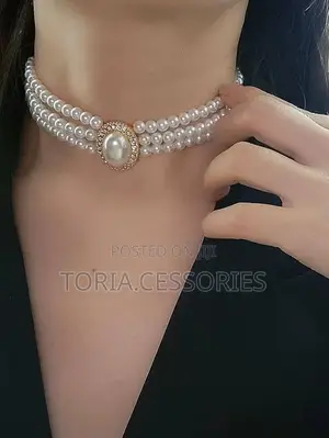 Pearls Necklace