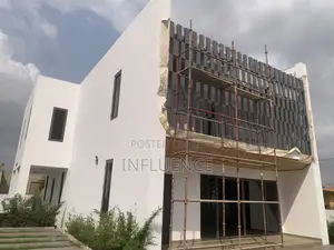 3bdrm House in Botwe, East Legon for sale