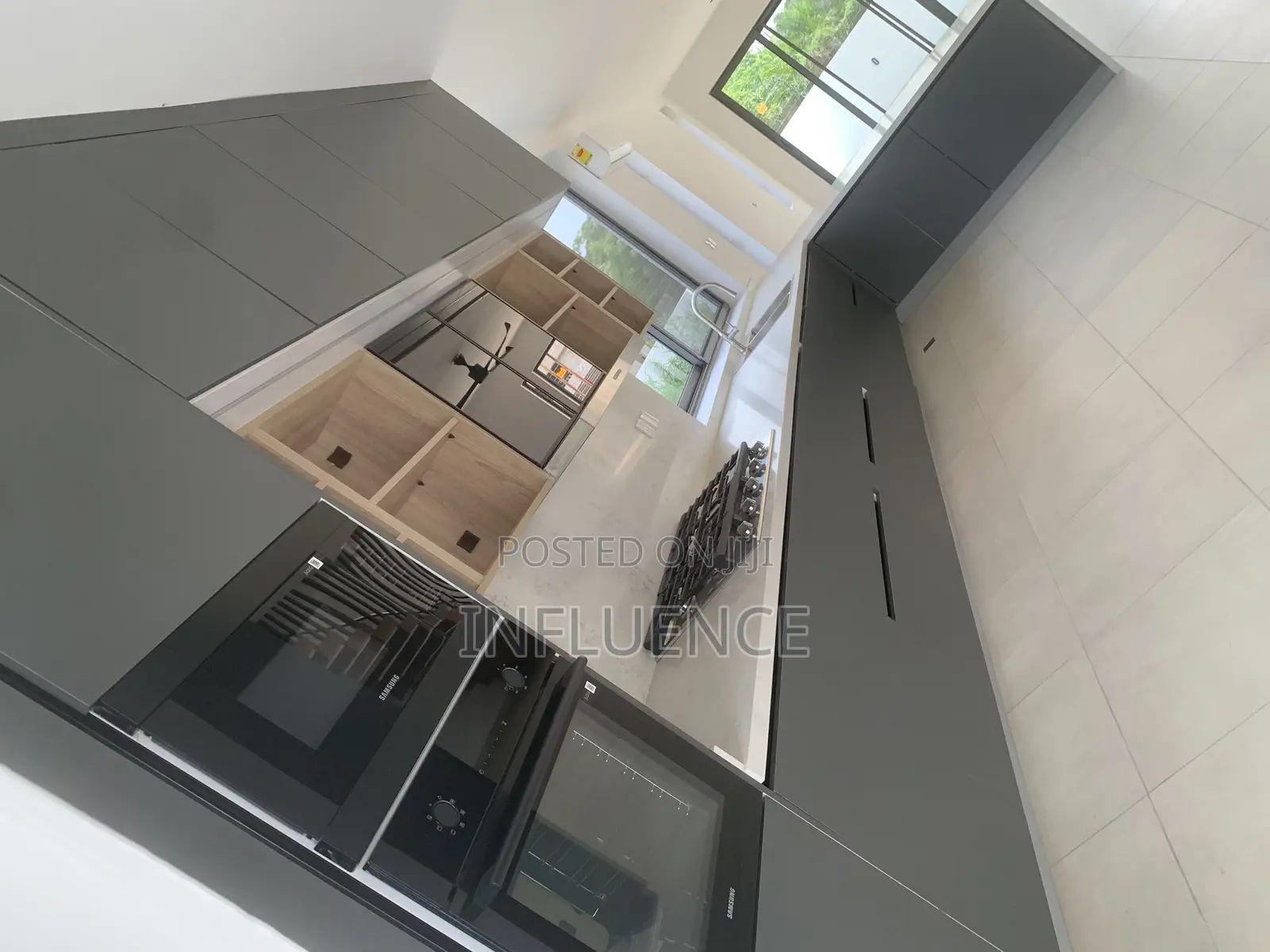 3bdrm House in Botwe, East Legon for sale
