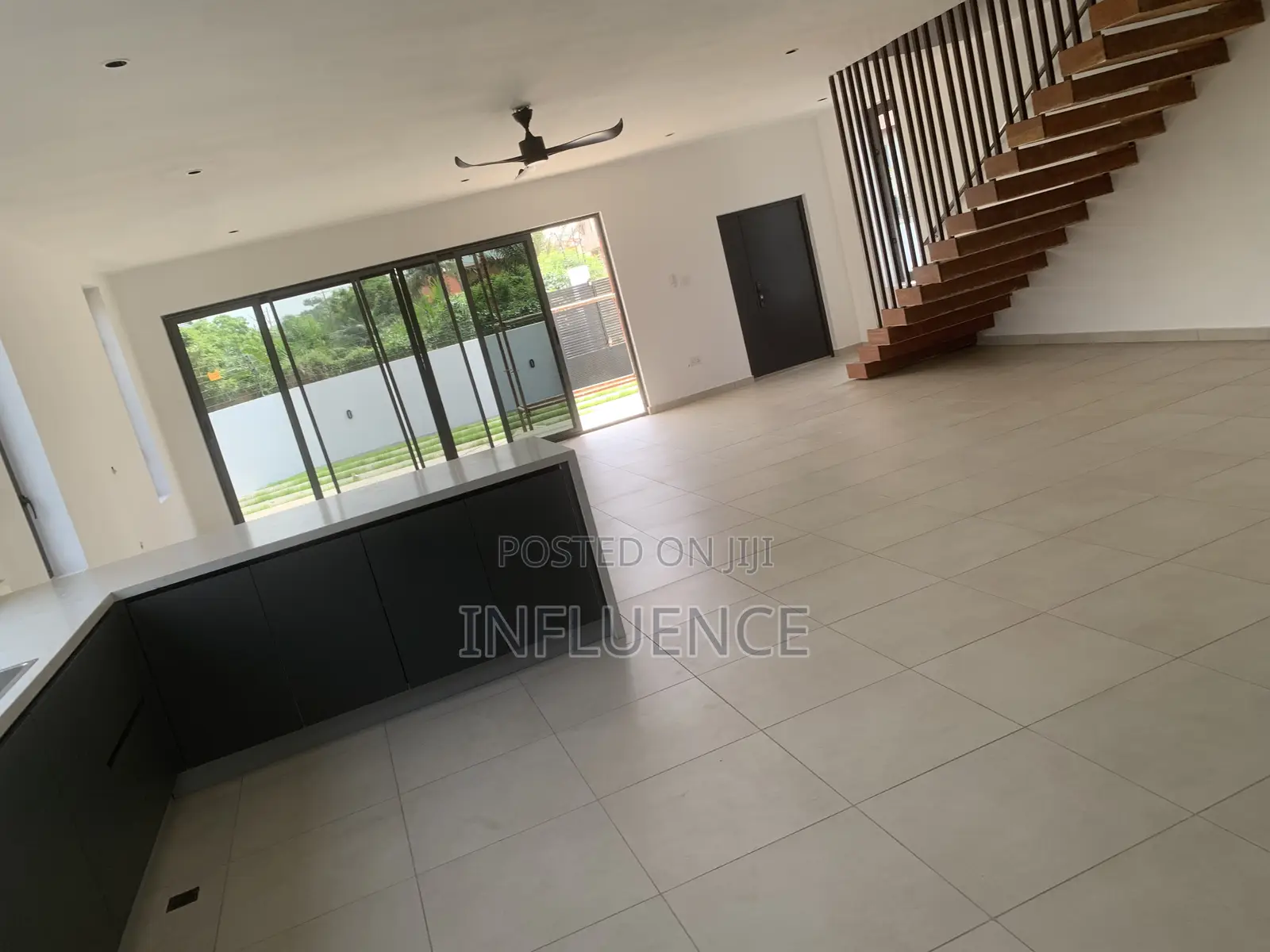 3bdrm House in Botwe, East Legon for sale