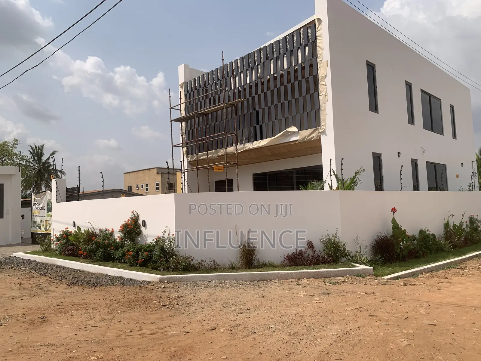 3bdrm House in Botwe, East Legon for sale