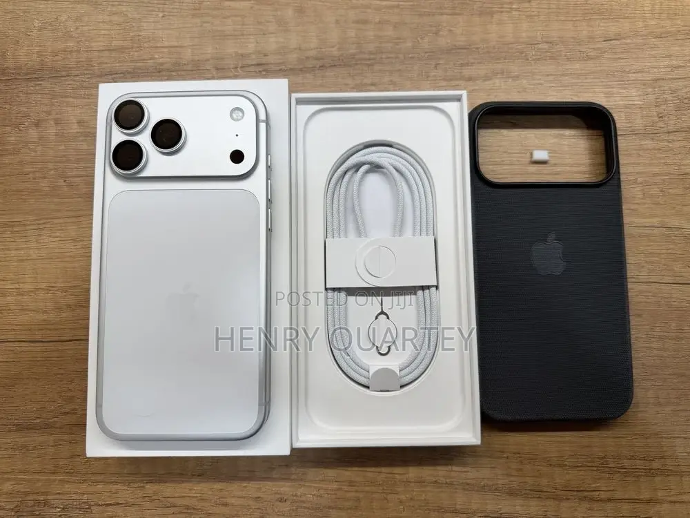 Apple iPhone 17 Pro Max 256 GB Silver