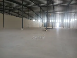Spacious Warehouse at Kaase