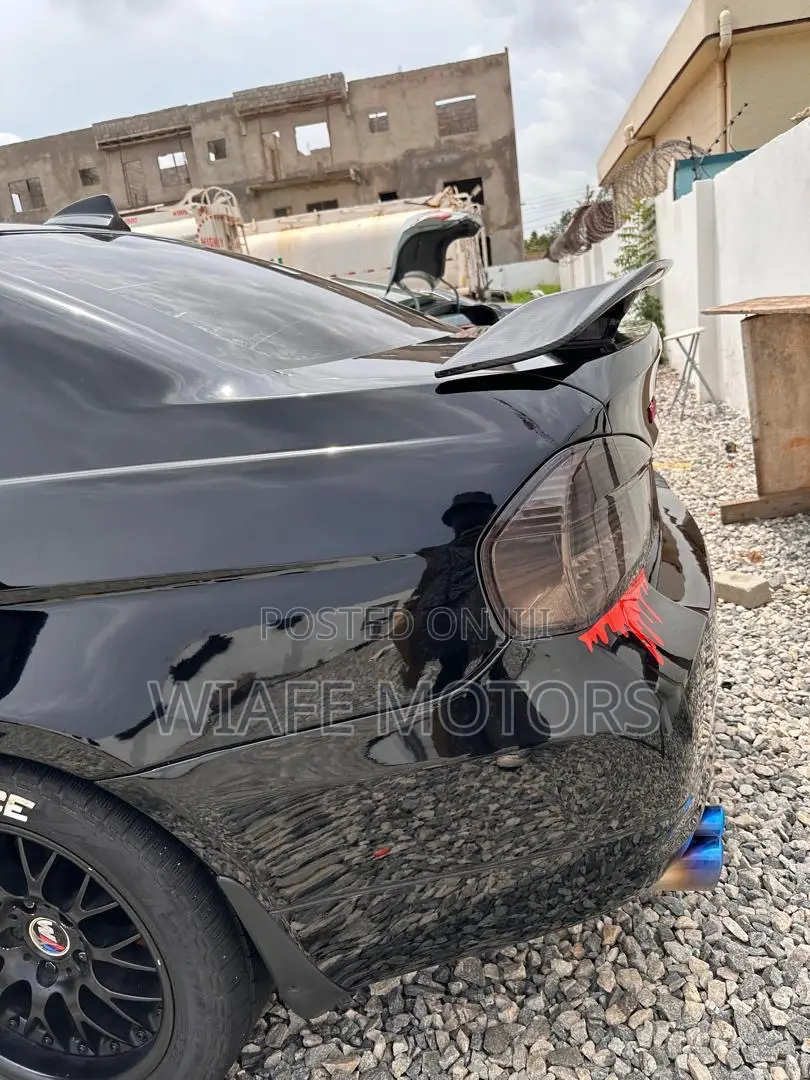 BMW 328i 2015 Black