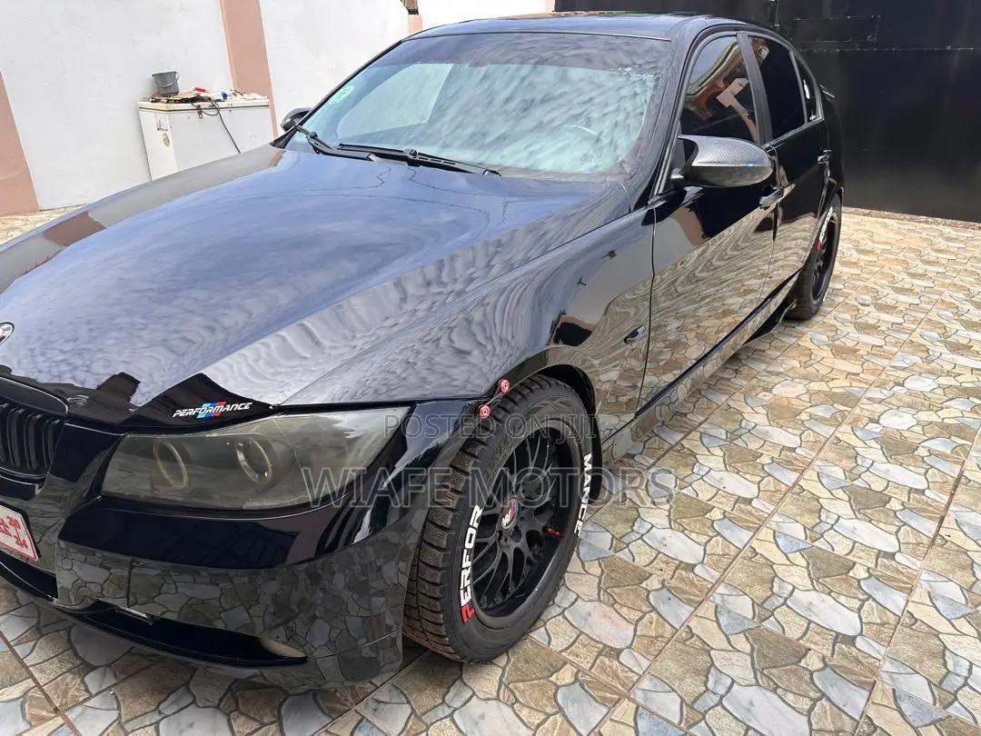 BMW 328i 2015 Black