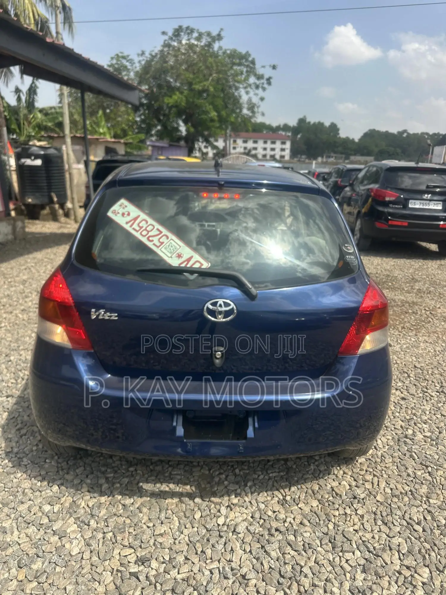 Toyota Vitz 1.0 FWD 3dr 2010 Blue
