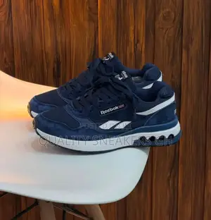 Reebok Hard Classic Blue Black