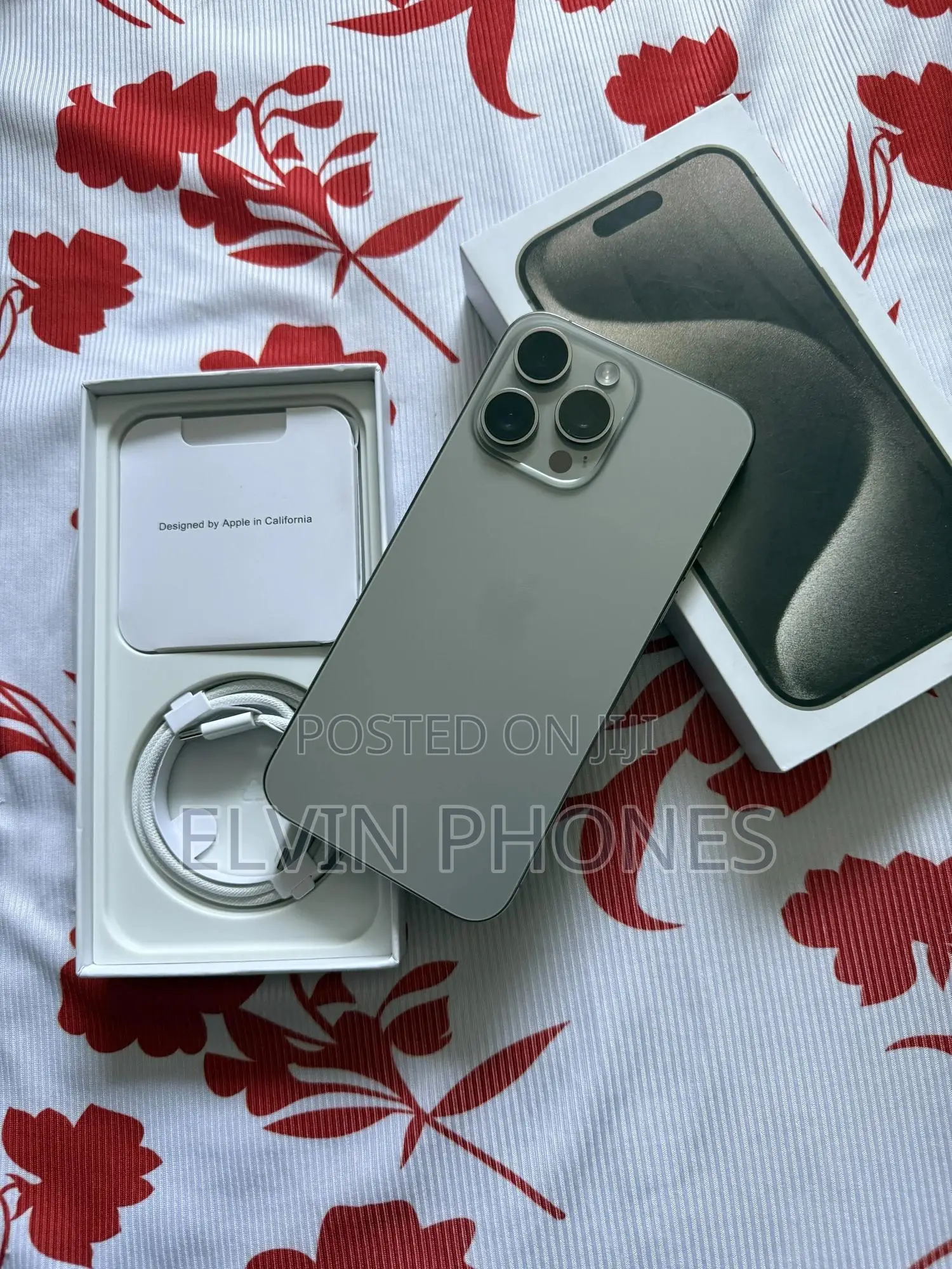 Apple iPhone 15 Pro Max 256 GB Silver