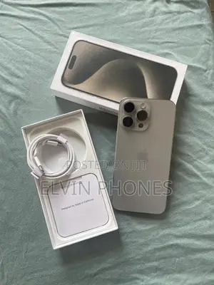 Apple iPhone 15 Pro Max 256 GB Silver