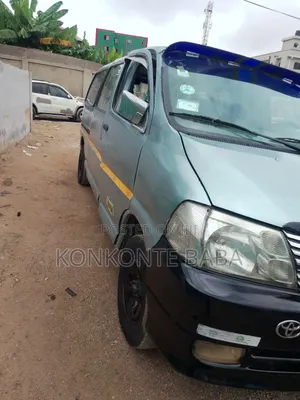 Toyota Grand HiAce 2015 Grey