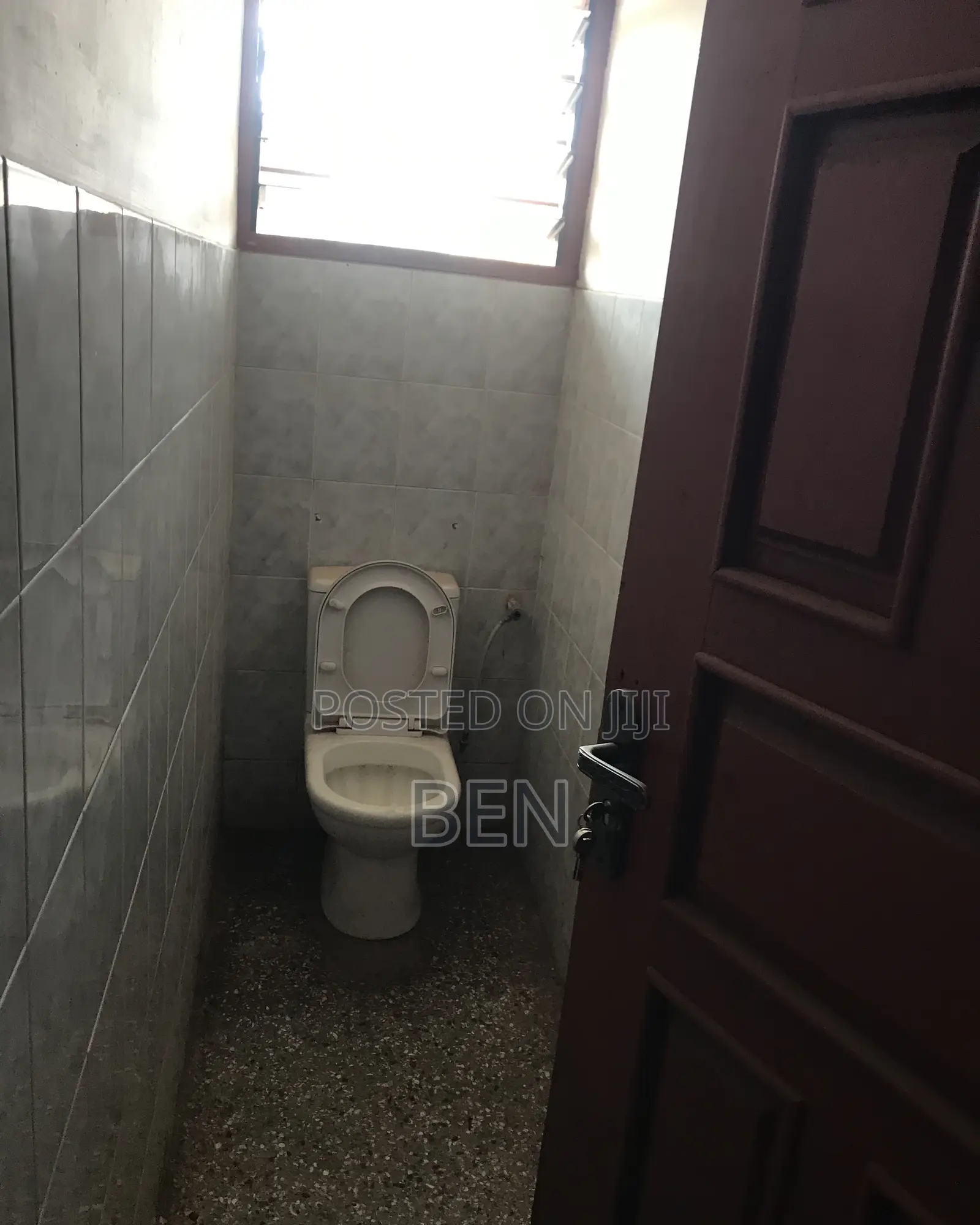 5bdrm House in Tantra, Ola Achool Area for rent