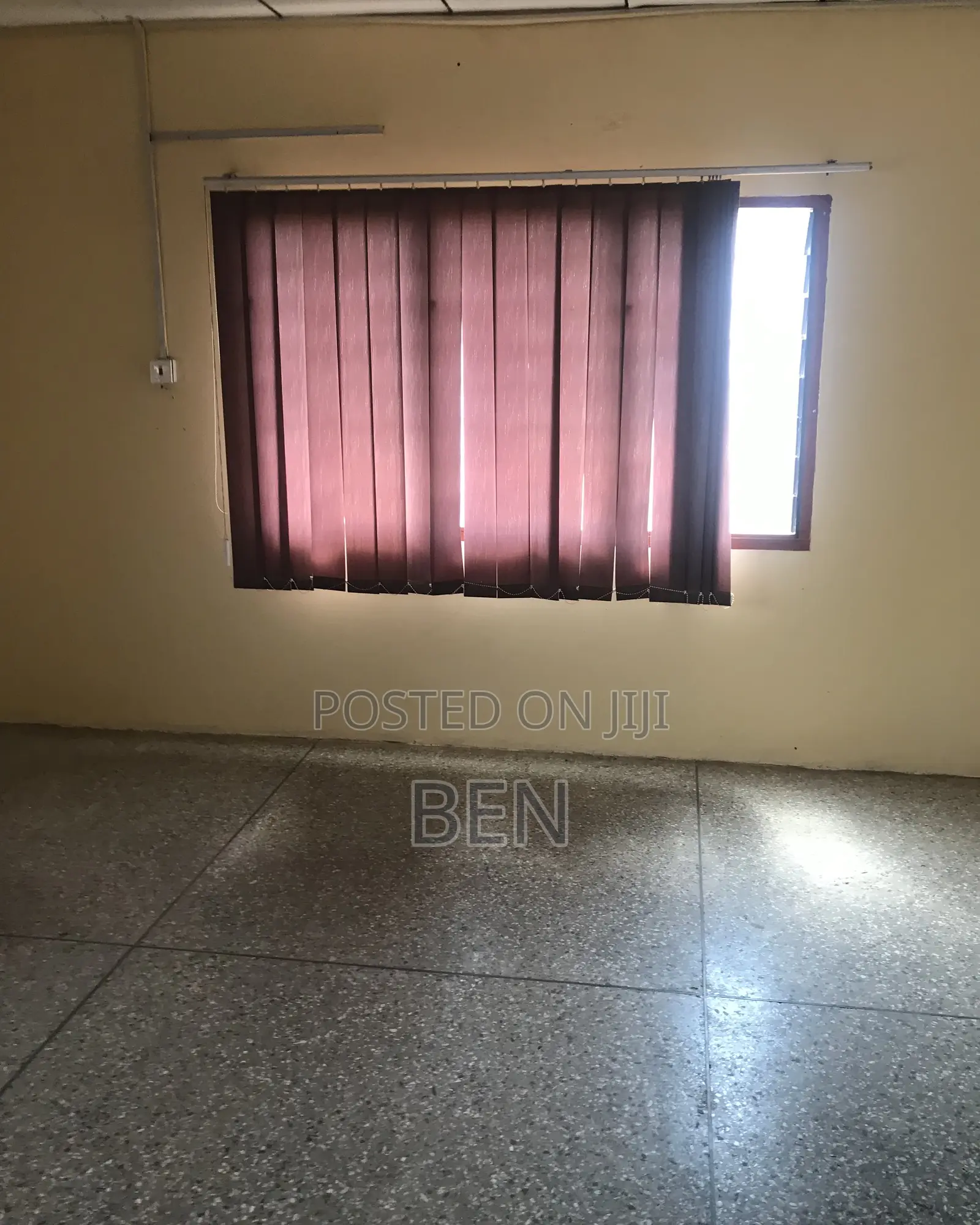 5bdrm House in Tantra, Ola Achool Area for rent