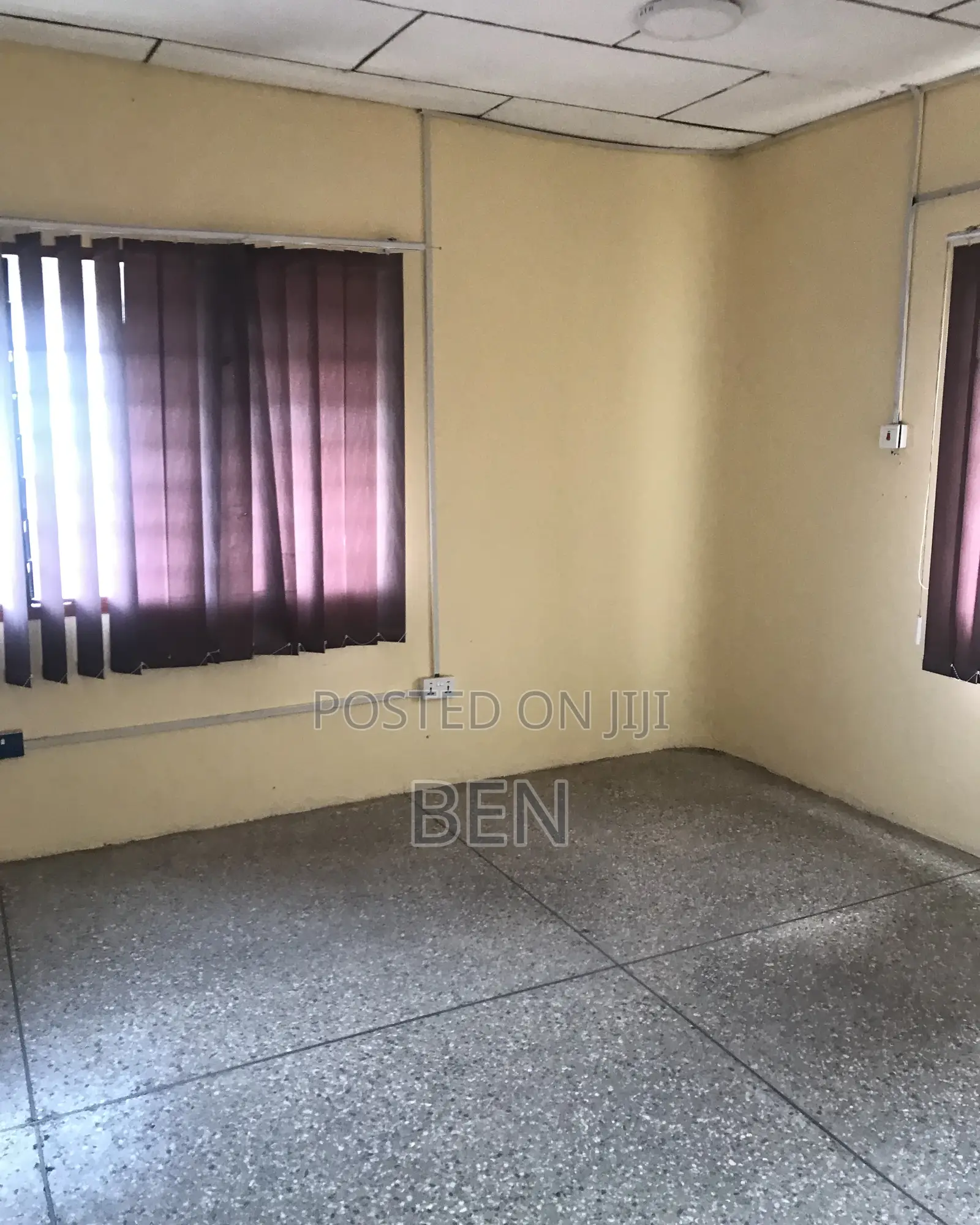 5bdrm House in Tantra, Ola Achool Area for rent