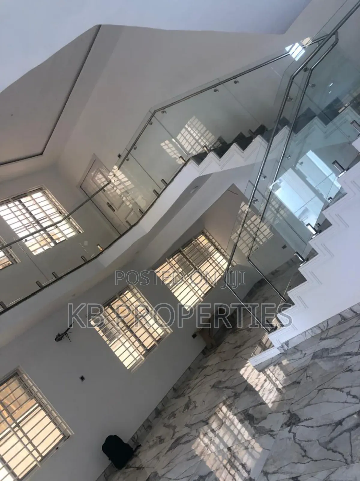 5bdrm Duplex in Kb Properties, Community 25 for rent