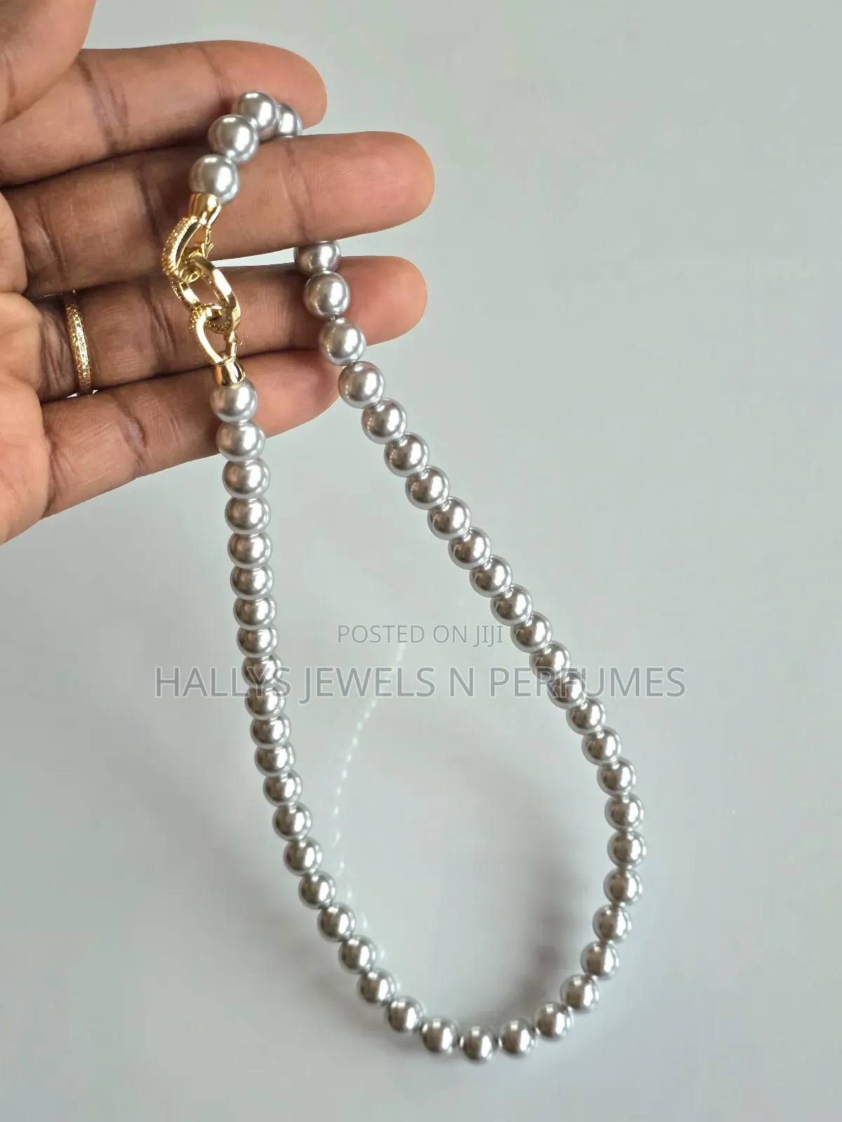 Gray Pearl Necklace Set