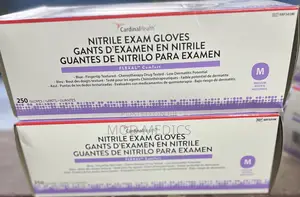 Ntrile Exam Gloves