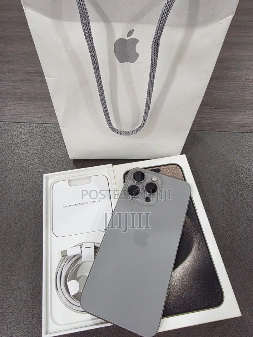 Apple iPhone 15 Pro Max 512 GB Silver
