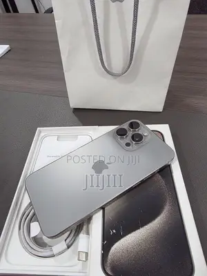 Apple iPhone 15 Pro Max 512 GB Silver