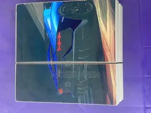 Play Station 4