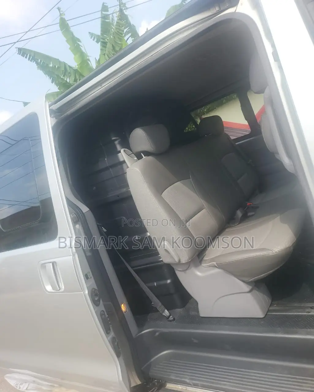 Hyundai Starex 2015 Silver
