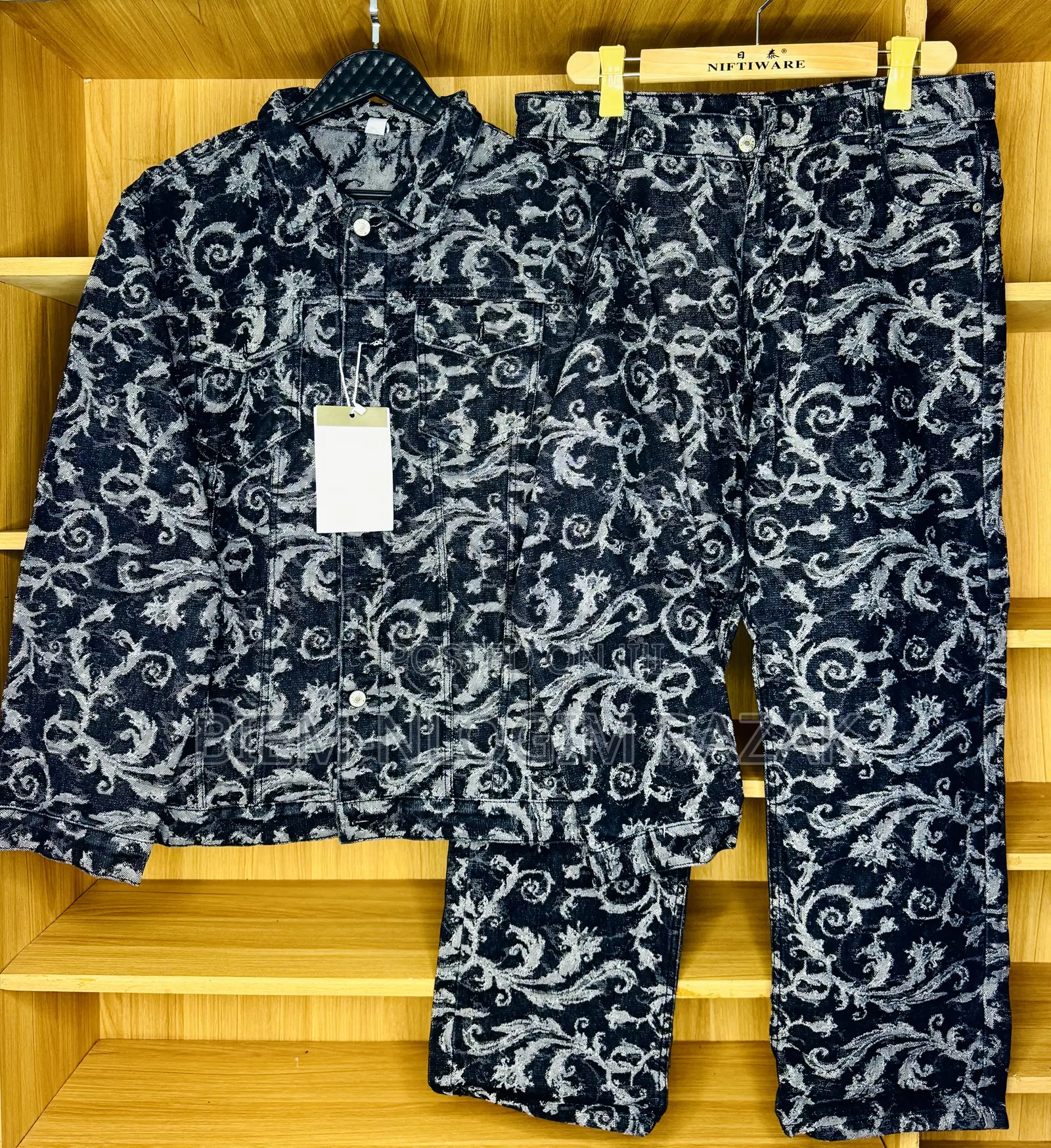 Original Jeans Top N Down Available in Stock