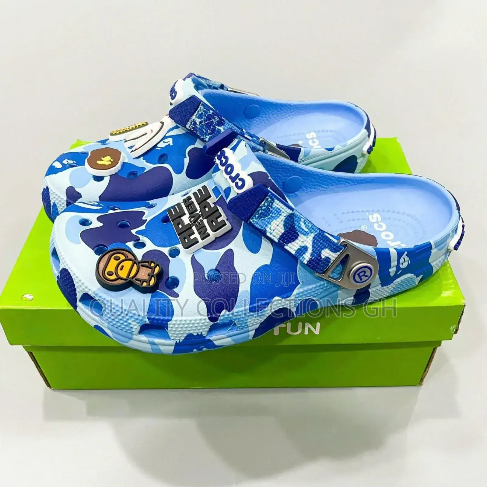 Crocs Blue