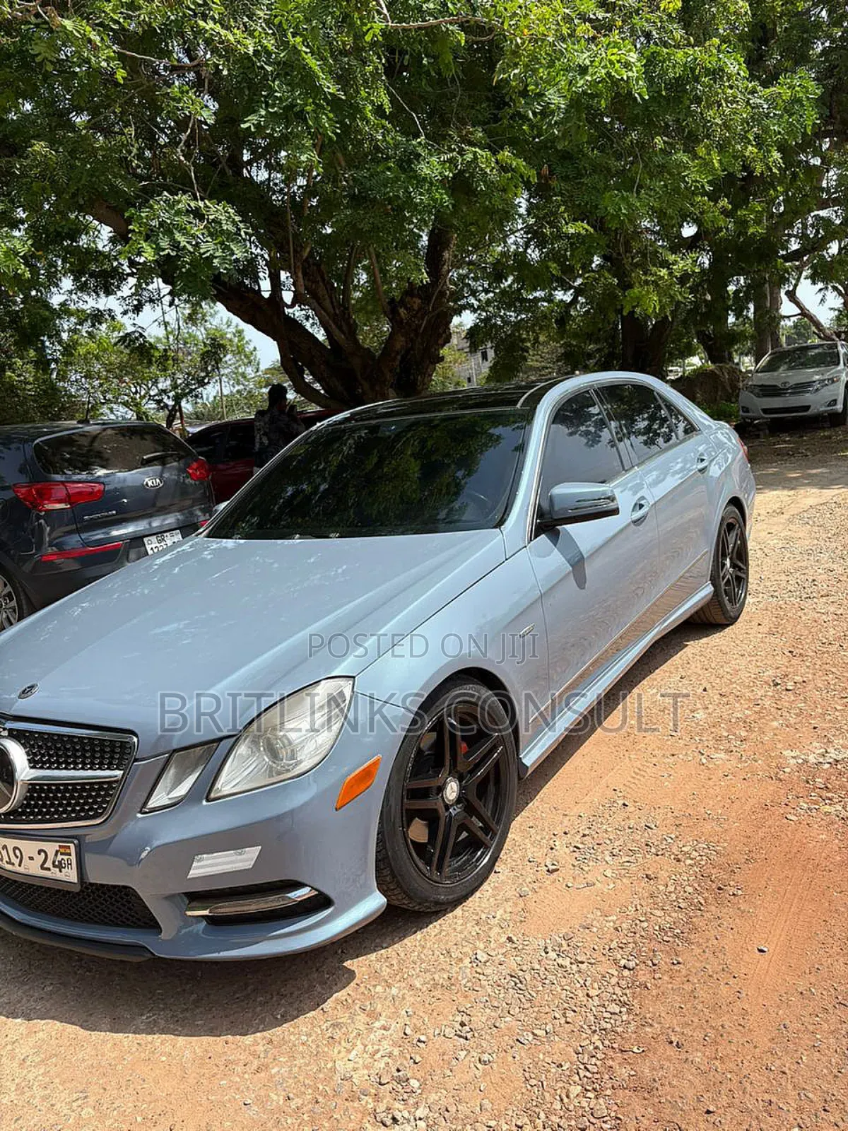 Mercedes-Benz E350 4matic Available for Rentals!